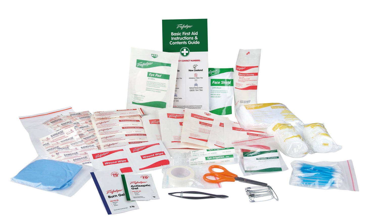 TRAFALGAR FAMILY FIRST AID KIT